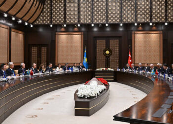 Қасым-Жомарт Тоқаев пен Режеп Тайип Ердоған Қазақстан -Түркия Жоғары деңгейдегі стратегиялық ынтымақтастық кеңесінің 5-ші отырысын өткізді