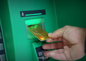 Банктер енді қазақстандықтардың шоттары туралы ақпаратты мемлекеттік кіріс органдарына береді