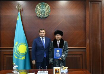 Мемлекет және қоғам қайраткері Бақберген Досманбетов 80 жаста