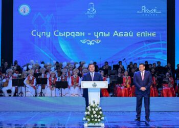 Семейде «Сұлу Сырдан — ұлы Абай еліне» атты Қызылорда облысының өнер күндері өтті