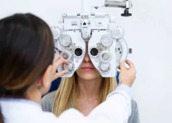 Зейнетақы жинағын тіс емдеуге пайдалануға тыйым салынғаннан кейін қазақстандықтар жаппай көздерін тексертуге кіріскен