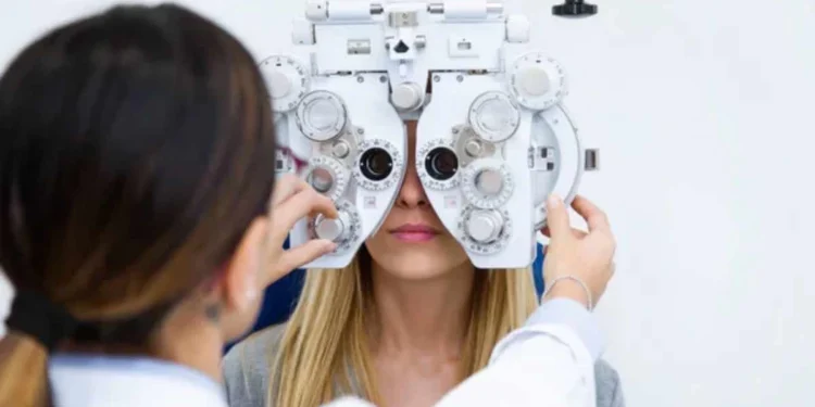 Зейнетақы жинағын тіс емдеуге пайдалануға тыйым салынғаннан кейін қазақстандықтар жаппай көздерін тексертуге кіріскен