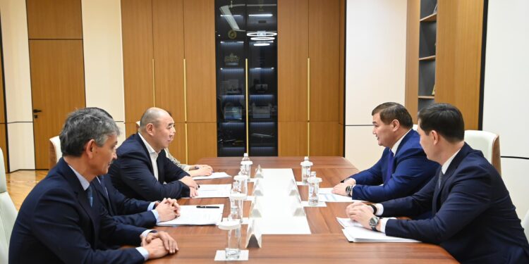 АЙМАҚ БАСШЫСЫ «АТАМЕКЕН» ҰКП ТӨРАЛҚА ТӨРАҒАСЫМЕН КЕЗДЕСТІ