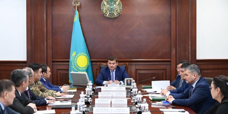 ӨҢІРЛЕРДІҢ СУ ТАСҚЫНЫНА ДАЙЫНДЫҒЫ РЕСПУБЛИКАЛЫҚ ШТАБ ОТЫРЫСЫНДА ТАЛҚЫЛАНДЫ