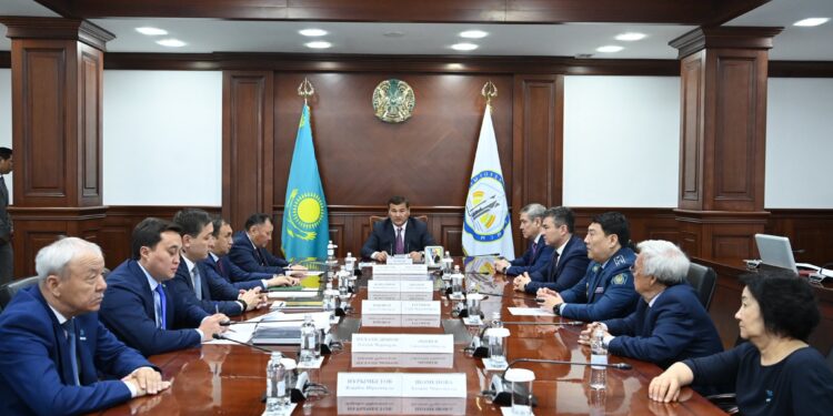 БІРҚАТАР АЗАМАТТАР МАРАПАТТАЛДЫ